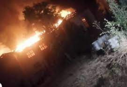 Вилата на полицай от Сатовча изгоря тази нощ, разследват умишлено