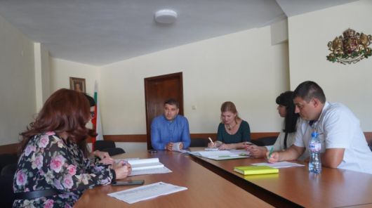 Зам кметът Иван Гюров проведе среща с експерти от Община