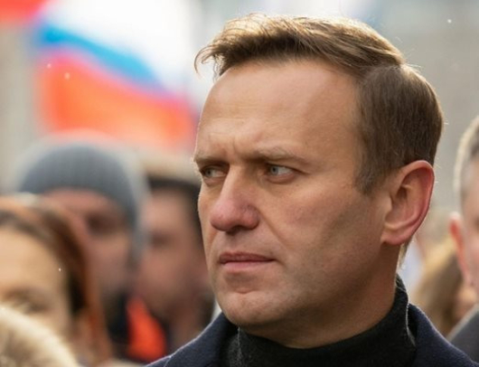Тялото на руския опозиционен лидер Алексей Навални, който почина внезапно