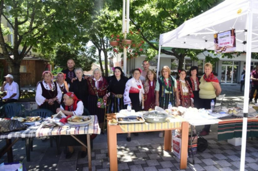 На площад Септември в Симитли се проведе истински кулинарен празник