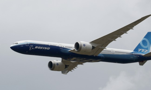 Самолет Boeing 777 на нидерландската авиокомпания KLM е бил принуден